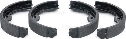 BOSCH 0 986 487 944 - Комплект тормозов, ручник, парковка parts5.com