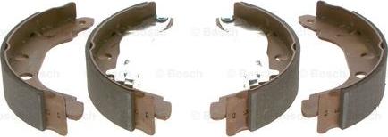 BOSCH 0 986 487 699 - Комплект тормозных колодок, барабанные parts5.com