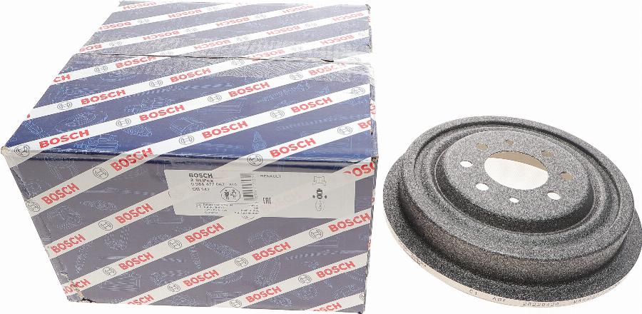 BOSCH 0 986 477 067 - Тормозной барабан parts5.com