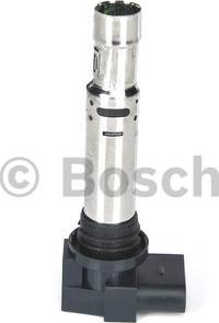 BOSCH 0 986 221 023 - Катушка зажигания parts5.com