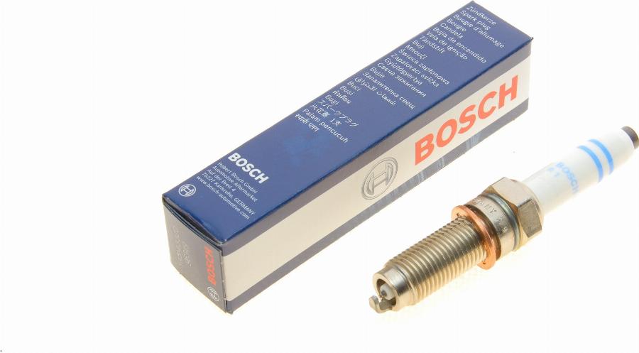 BOSCH 0 241 145 525 - Свеча зажигания parts5.com