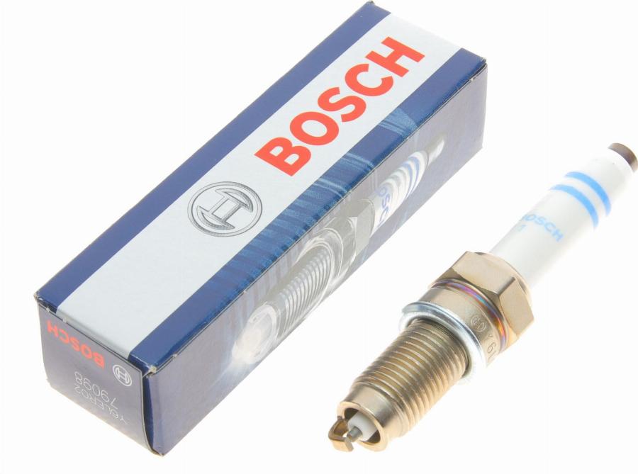 BOSCH 0 241 140 535 - Свеча зажигания parts5.com