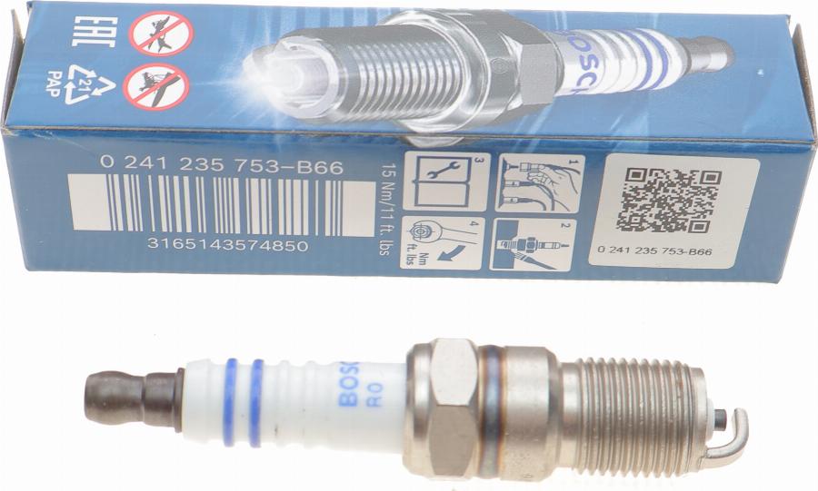 BOSCH 0 241 235 753 - Свеча зажигания parts5.com