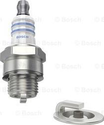 BOSCH 0 241 235 764 - Свеча зажигания parts5.com