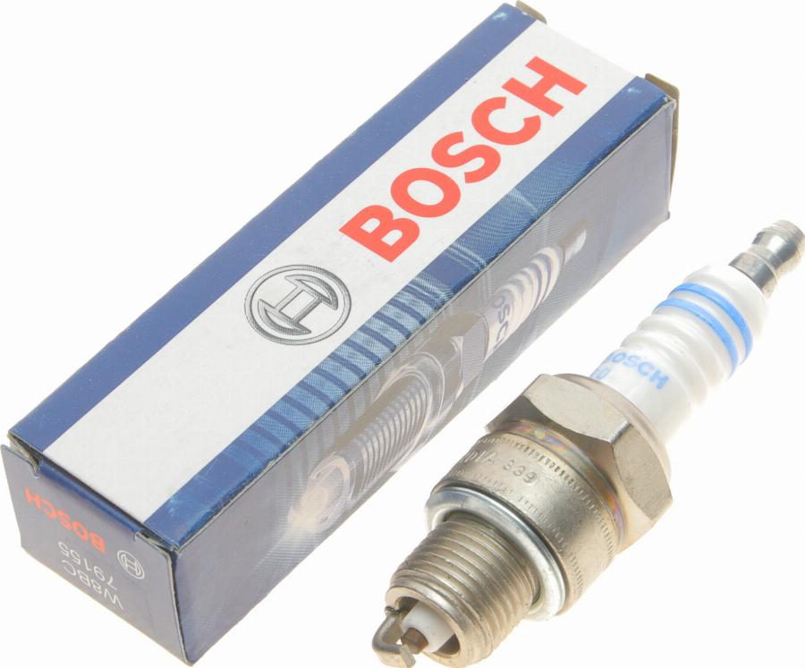 BOSCH 0 241 229 714 - Свеча зажигания parts5.com