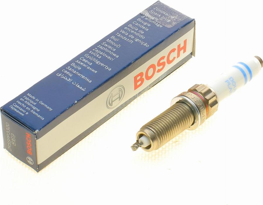 BOSCH 0 242 145 555 - Свеча зажигания parts5.com