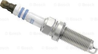 BOSCH 0 242 135 553 - Свеча зажигания parts5.com