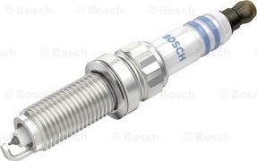 BOSCH 0 242 135 518 - Свеча зажигания parts5.com