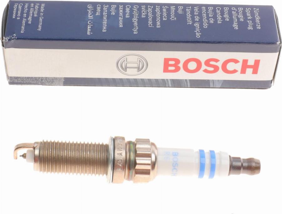 BOSCH 0 242 135 518 - Свеча зажигания parts5.com