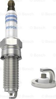 BOSCH 0 242 129 521 - Свеча зажигания parts5.com