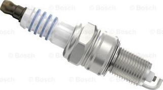 BOSCH 0 242 219 530 - Свеча зажигания parts5.com