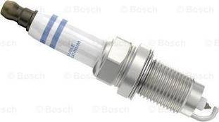 BOSCH 0 242 235 775 - Свеча зажигания parts5.com