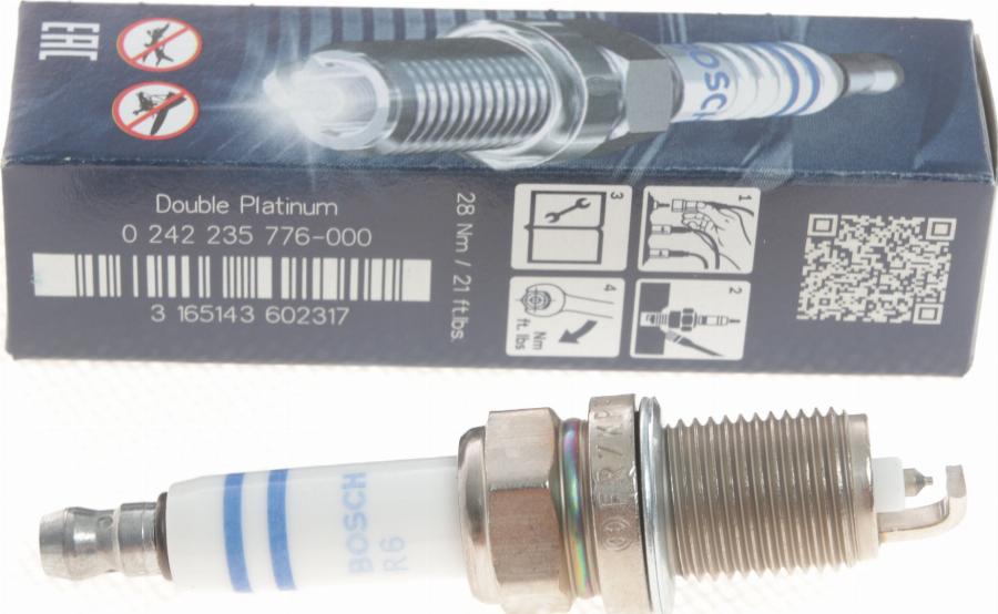 BOSCH 0 242 235 776 - Spark Plug parts5.com