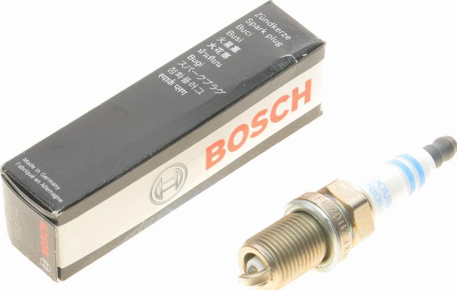 BOSCH 0 242 236 596 - Bujía de encendido parts5.com