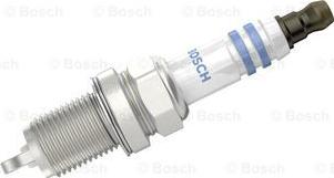 BOSCH 0 242 236 592 - Свеча зажигания parts5.com