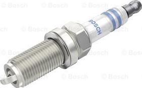 BOSCH 0 242 230 533 - Свеча зажигания parts5.com