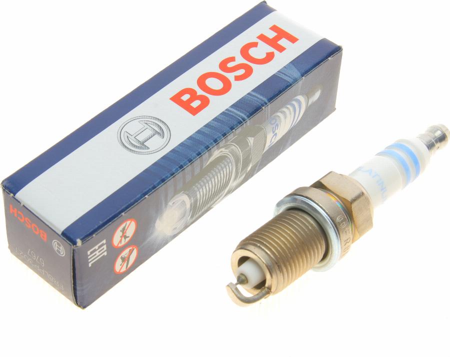 BOSCH 0 242 230 626 - Свеча зажигания parts5.com