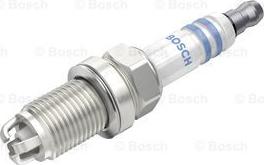 BOSCH 0 242 229 799 - Свеча зажигания parts5.com