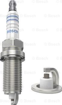 BOSCH 0 242 229 797 - Свеча зажигания parts5.com