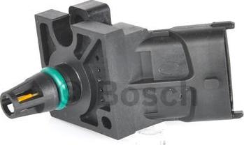 BOSCH 0 261 230 090 - Датчик, температура впускаемого воздуха parts5.com