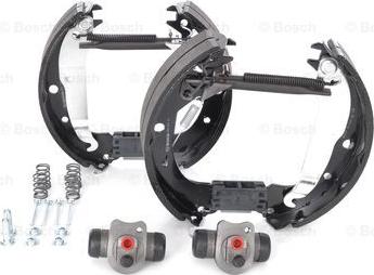 BOSCH 0 204 114 609 - Комплект тормозных колодок, барабанные parts5.com