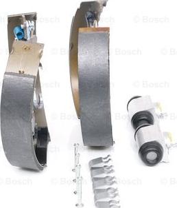 BOSCH 0 204 114 623 - Комплект тормозных колодок, барабанные parts5.com