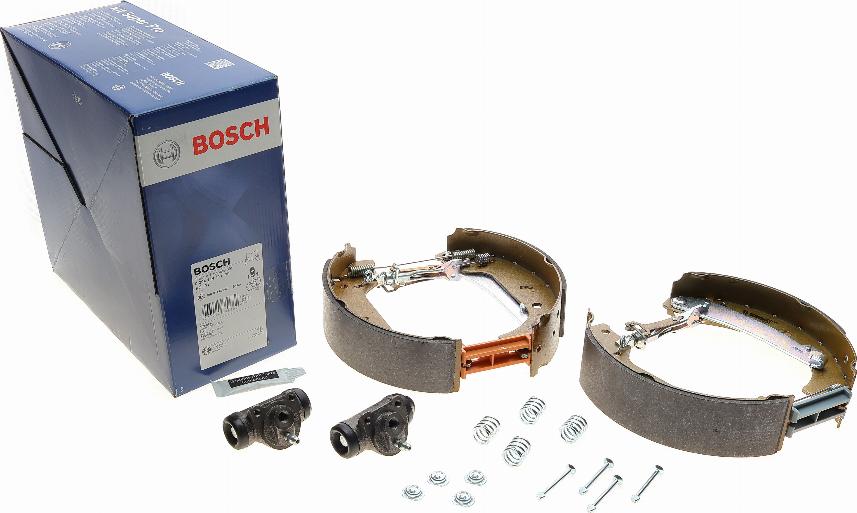 BOSCH 0 204 114 112 - Комплект тормозных колодок, барабанные parts5.com