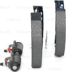 BOSCH 0 204 114 130 - Комплект тормозных колодок, барабанные parts5.com