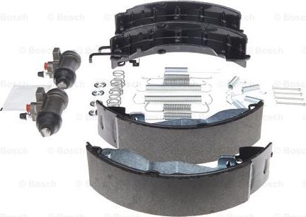 BOSCH 0 204 113 692 - Комплект тормозных колодок, барабанные parts5.com