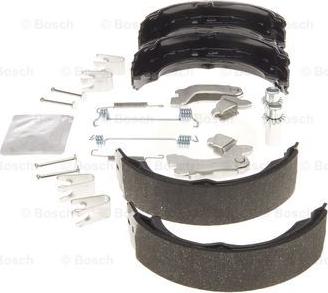 BOSCH 0 204 113 822 - Комплект тормозов, ручник, парковка parts5.com