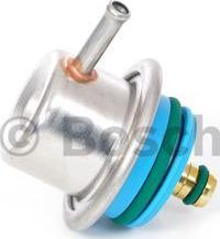 BOSCH 0 280 160 597 - Регулятор давления подачи топлива parts5.com