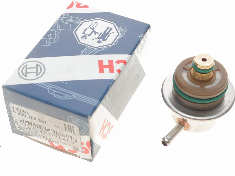 BOSCH 0 280 160 557 - Регулятор давления подачи топлива parts5.com