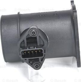 BOSCH 0 280 218 094 - Датчик потока, массы воздуха parts5.com