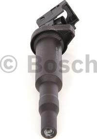 BOSCH 0 221 504 464 - Катушка зажигания parts5.com