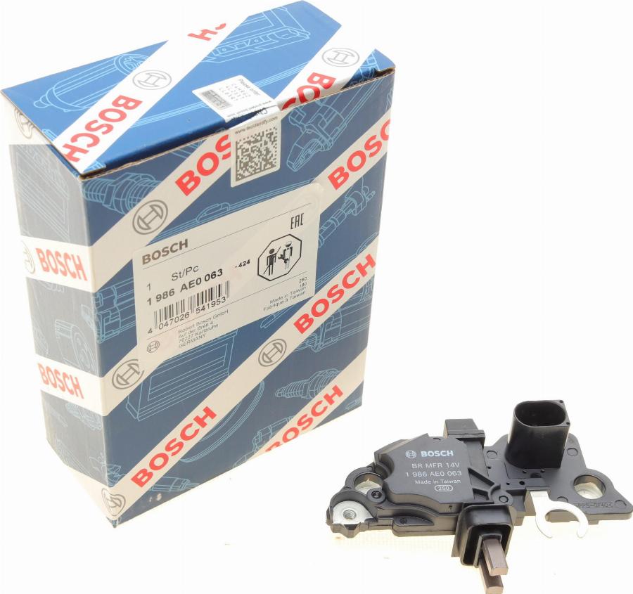 BOSCH 1 986 AE0 063 - Регулятор напряжения, генератор parts5.com