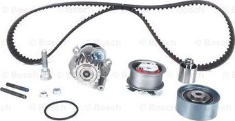 BOSCH 1 987 946 476 - Водяной насос + комплект зубчатого ремня parts5.com