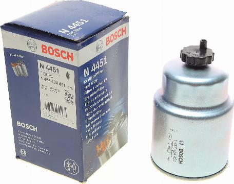 BOSCH 1 457 434 451 - Топливный фильтр parts5.com