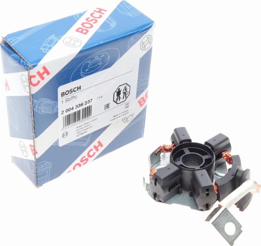 BOSCH 2 004 336 237 - Кронштейн, угольная щетка parts5.com