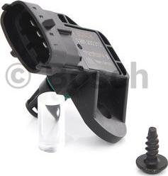 BOSCH F 01C 600 110 - Датчик, давление наддува parts5.com