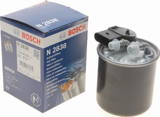 BOSCH F 026 402 838 - Топливный фильтр parts5.com