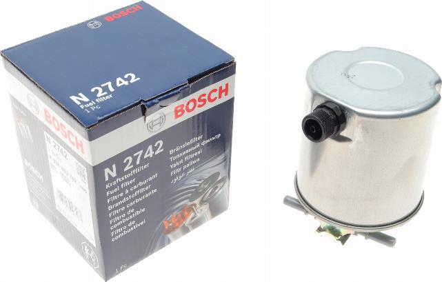 BOSCH F 026 402 742 - Топливный фильтр parts5.com