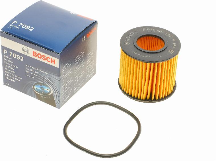 BOSCH F 026 407 092 - Масляный фильтр parts5.com