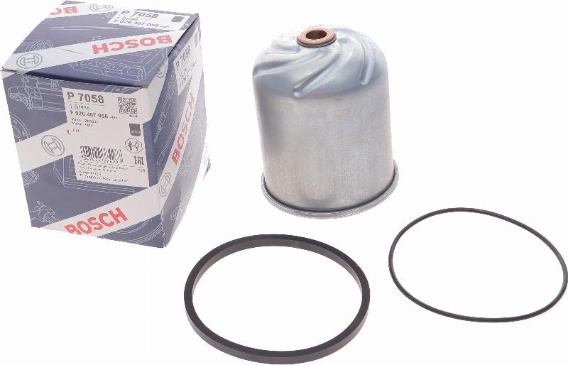 BOSCH F 026 407 058 - Масляный фильтр parts5.com