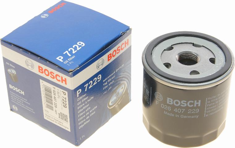 BOSCH F 026 407 229 - Масляный фильтр parts5.com