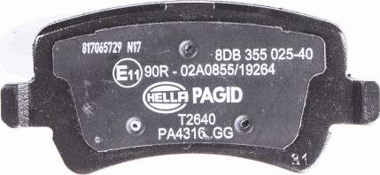 HELLA PAGID 8DB 355 025-401 - Тормозные колодки, дисковые, комплект parts5.com