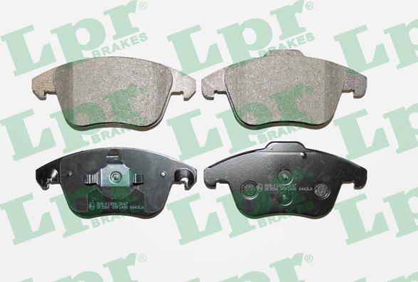 LPR 05P1480 - Тормозные колодки, дисковые, комплект parts5.com