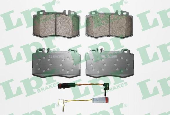 LPR 05P849A - Тормозные колодки, дисковые, комплект parts5.com