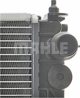 MAHLE CR 132 000S - Радиатор, охлаждение двигателя parts5.com
