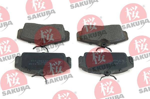 SAKURA 600-10-4102 - Тормозные колодки, дисковые, комплект parts5.com