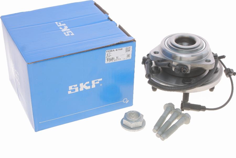 SKF VKBA 6768 - Комплект подшипника ступицы колеса parts5.com